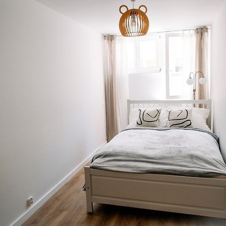 Apartament Antrakt Jelenia Góra Buitenkant foto