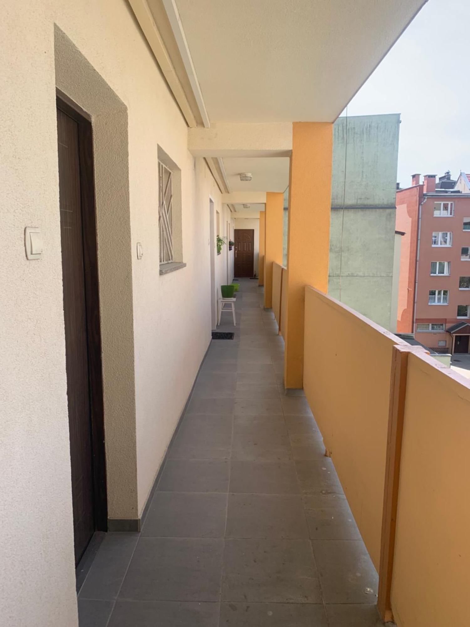 Apartament Antrakt Jelenia Góra Buitenkant foto