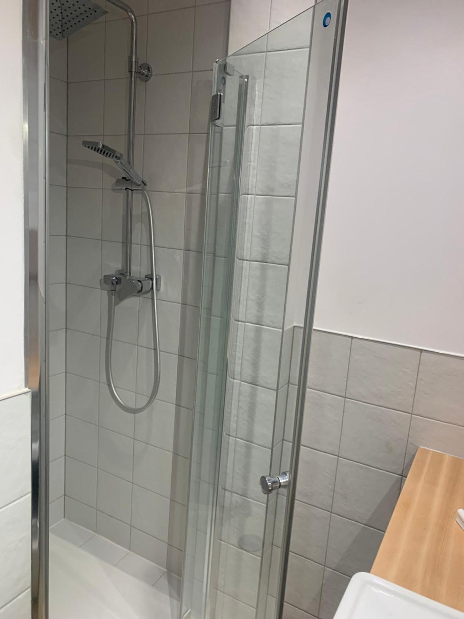 Apartament Antrakt Jelenia Góra Buitenkant foto